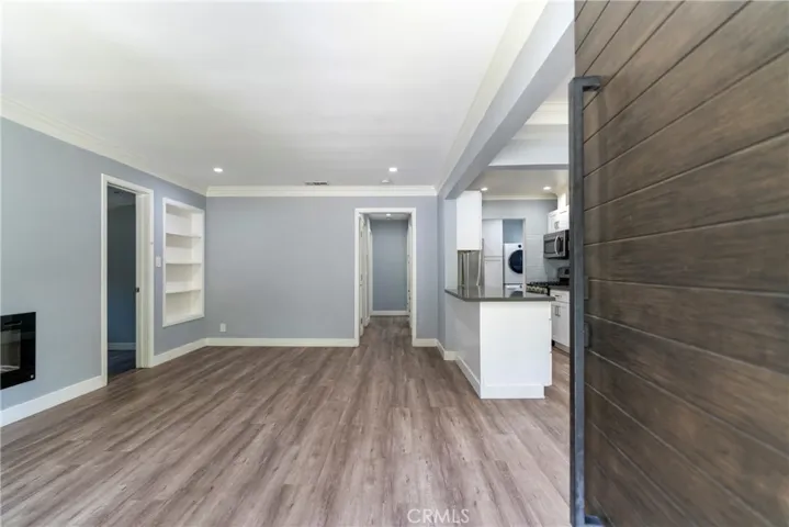 11938 Exposition Boulevard, Los Angeles, California 90064