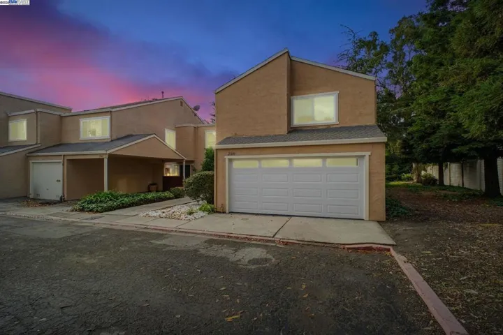 27639 Eucalyptus Court, Hayward, California 94544