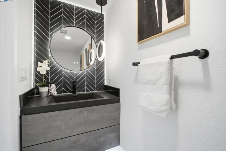 27639 Eucalyptus Court, Hayward, California 94544