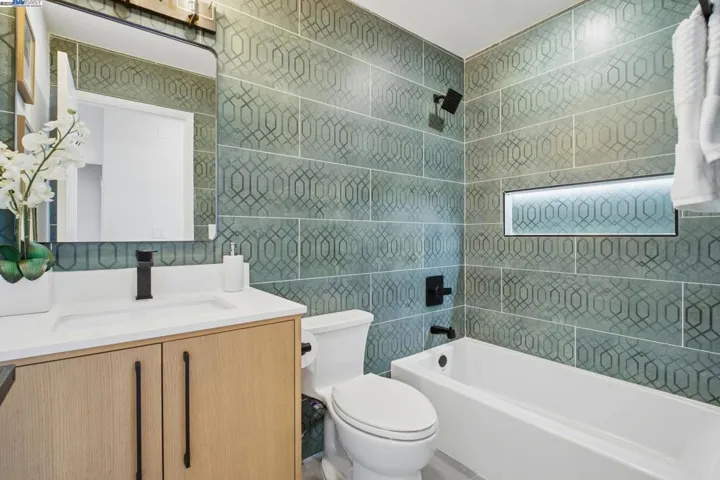 27639 Eucalyptus Court, Hayward, California 94544
