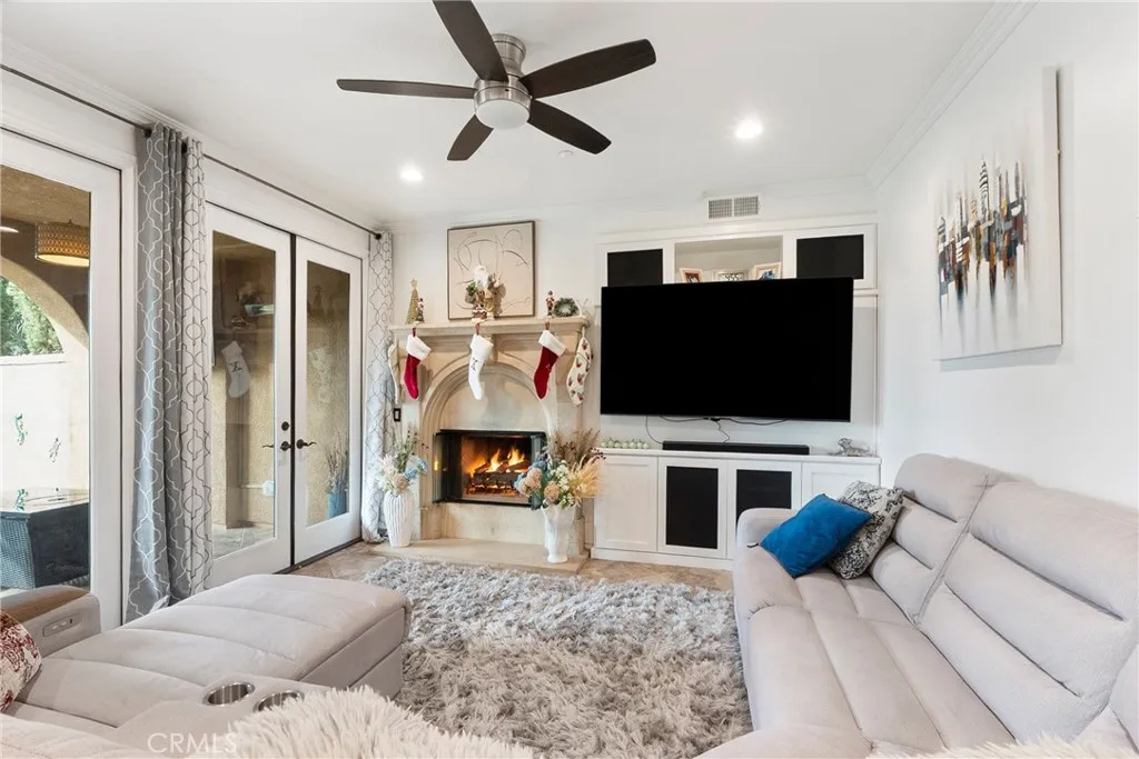 19 Tuscany, Ladera Ranch, California 92694 home-pic-3
