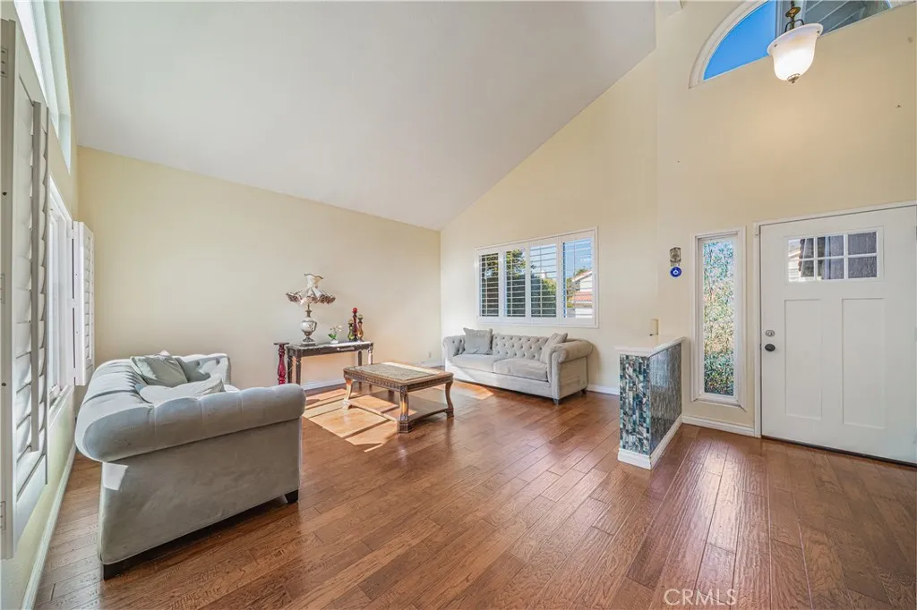 530 Conestoga Road, San Dimas, California 91773 home-pic-8