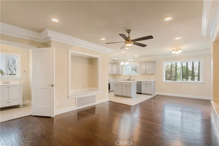 Upper living area