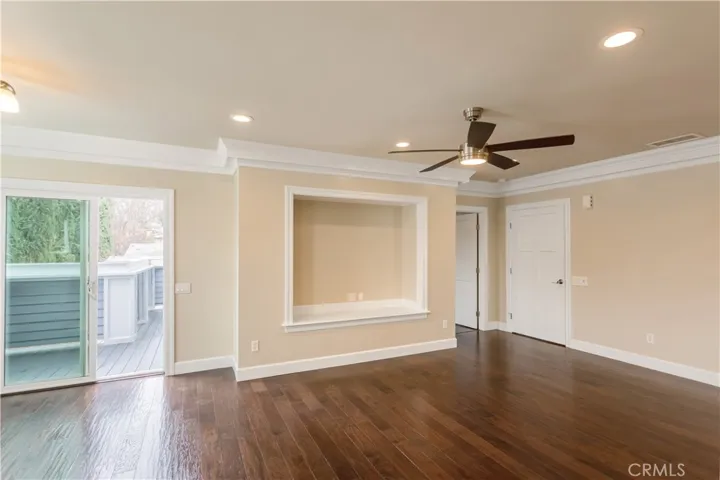 Upper living area