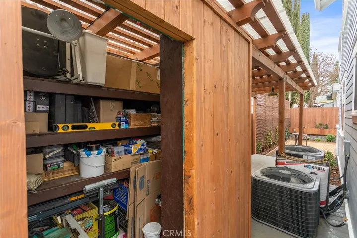 Shed