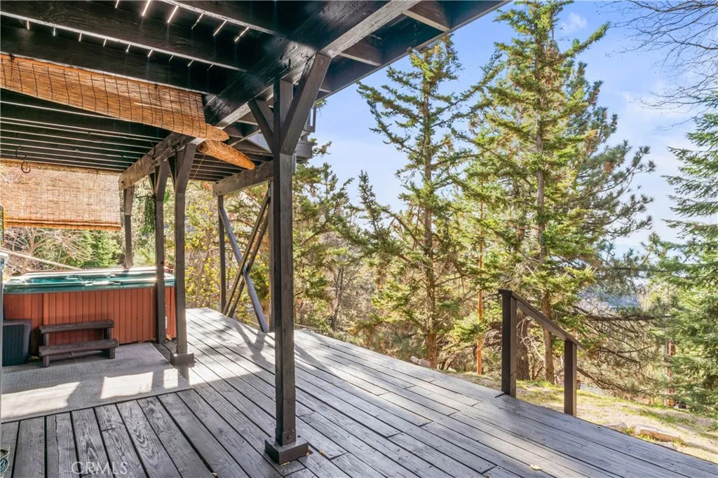 1944 Willow, Running Springs, California 92382 home-pic-33