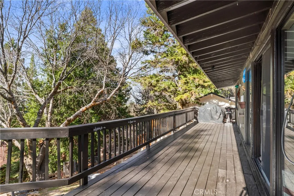 1944 Willow, Running Springs, California 92382 home-pic-38