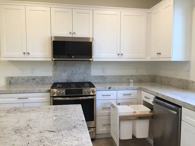 18316 Maidenhair, Yorba Linda, California 92886