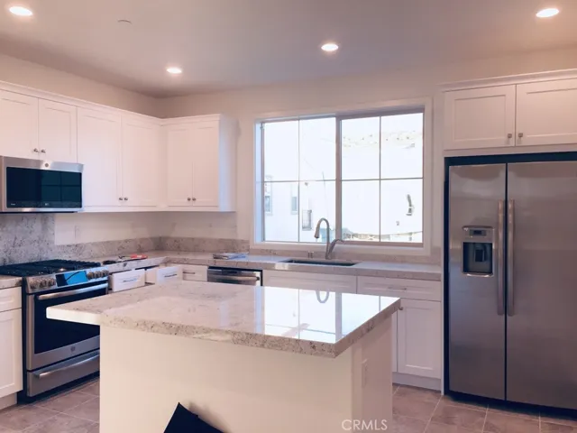 18316 Maidenhair, Yorba Linda, California 92886