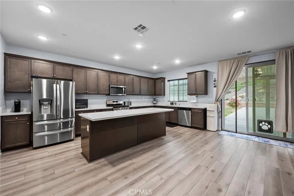 24874 Olive Hill, Moreno Valley, California 92557 home-pic-4