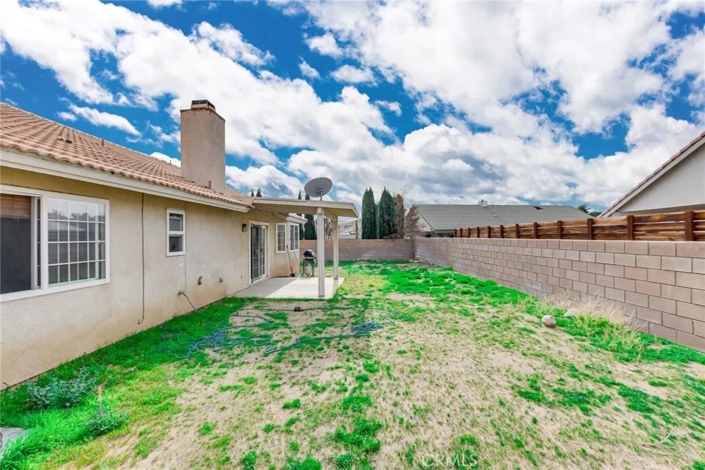12794 Rain Shadow, Victorville, California 92395 home-pic-36