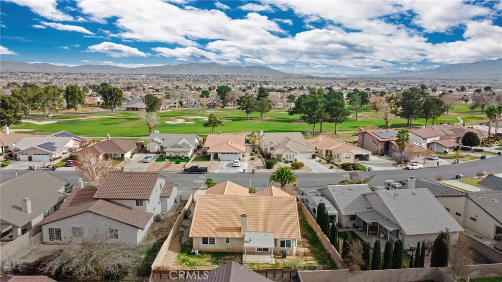 12794 Rain Shadow, Victorville, California 92395 home-pic-46