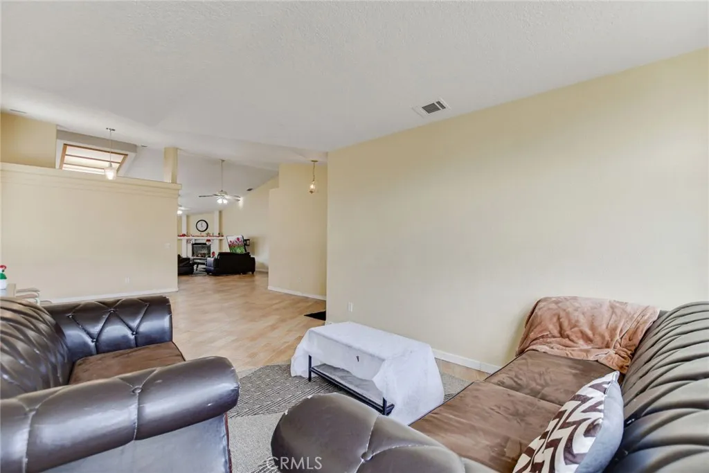 12794 Rain Shadow, Victorville, California 92395 home-pic-12