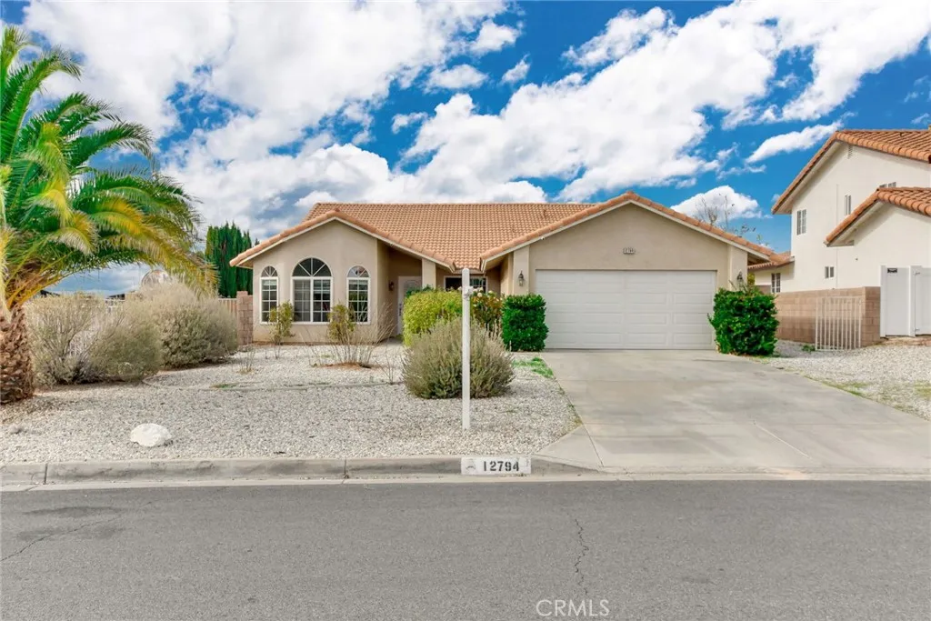 12794 Rain Shadow, Victorville, California 92395 home-pic-40