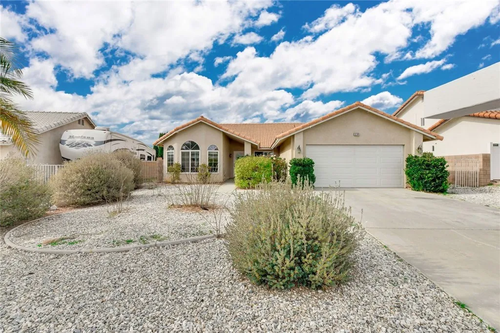 12794 Rain Shadow, Victorville, California 92395 home-pic-39
