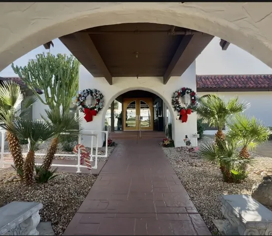 Mission Lakes Country Club entrance.