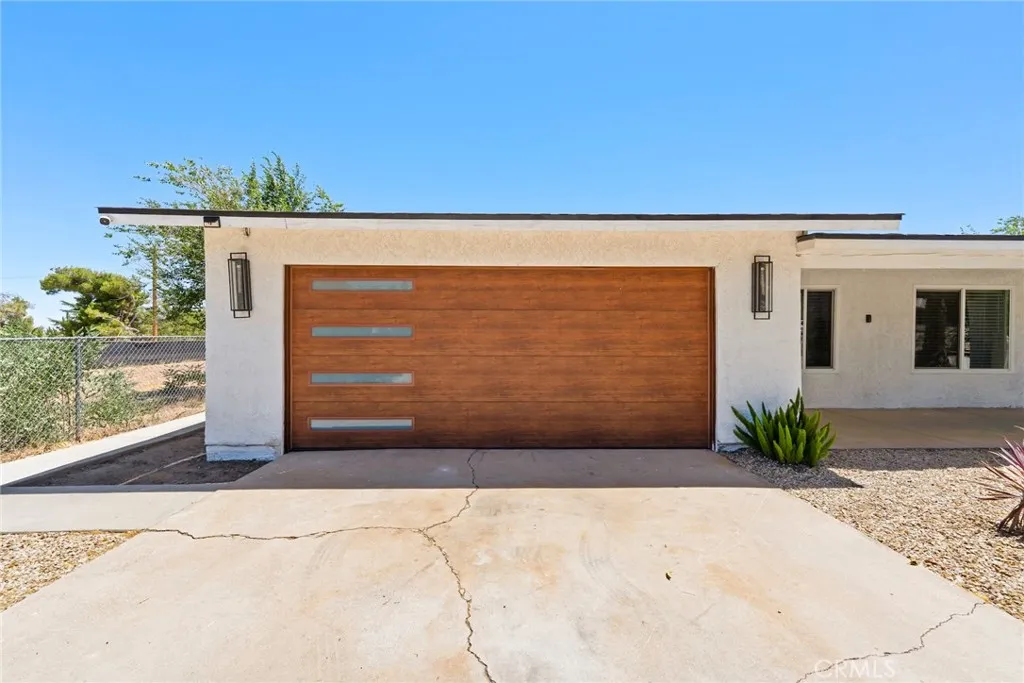 8263 3rd, Hesperia, California 92345 home-pic-3