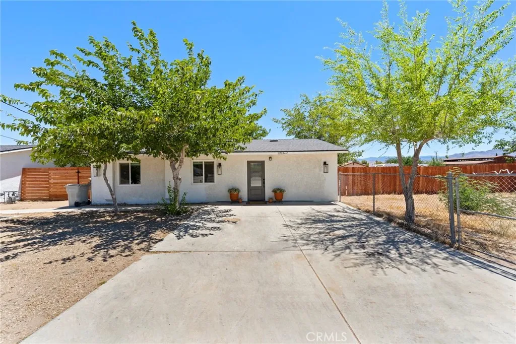 8263 3rd, Hesperia, California 92345 home-pic-44