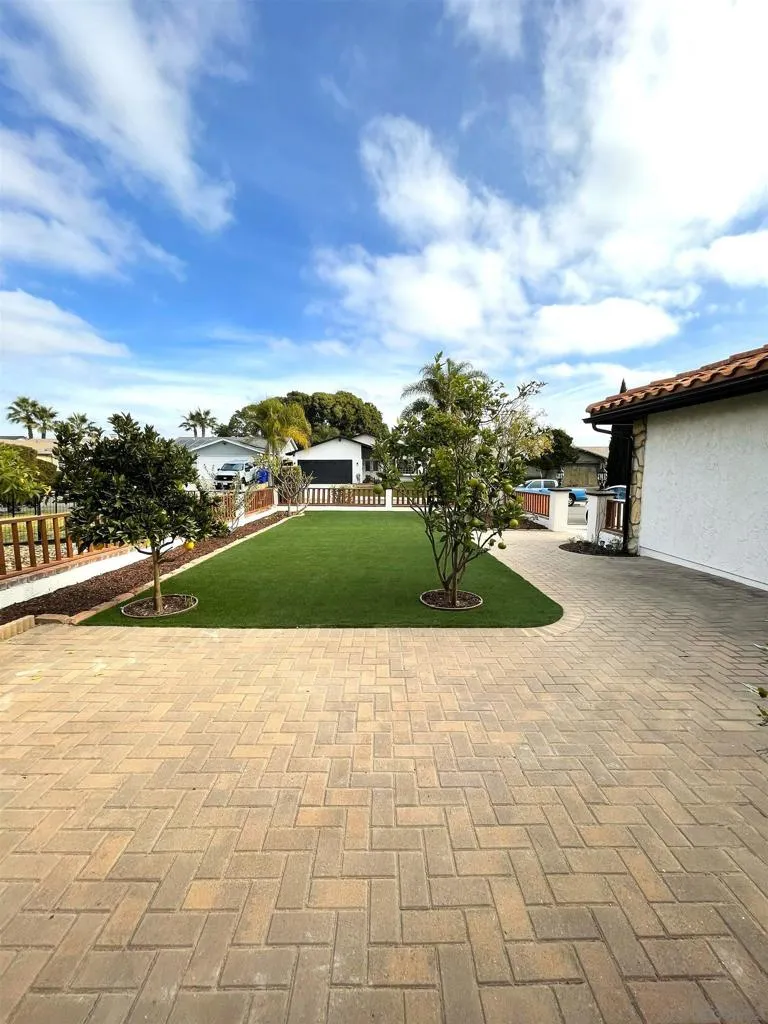 11278 Calle Jalapa, San Diego, California 92126 home-pic-3
