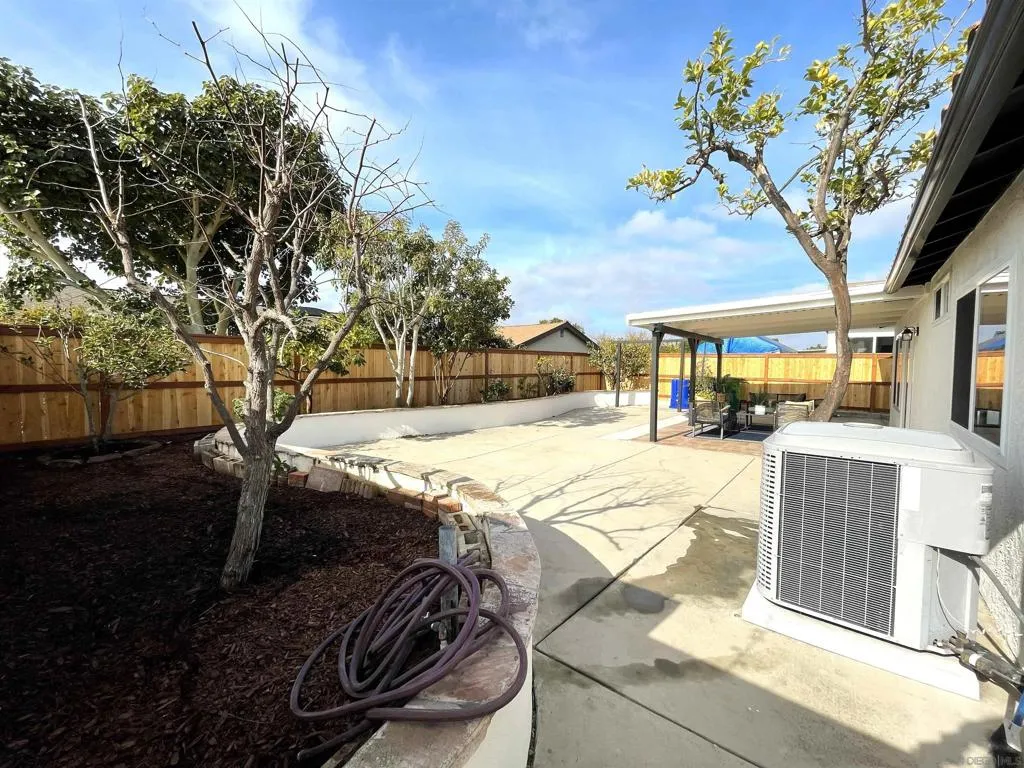11278 Calle Jalapa, San Diego, California 92126 home-pic-26