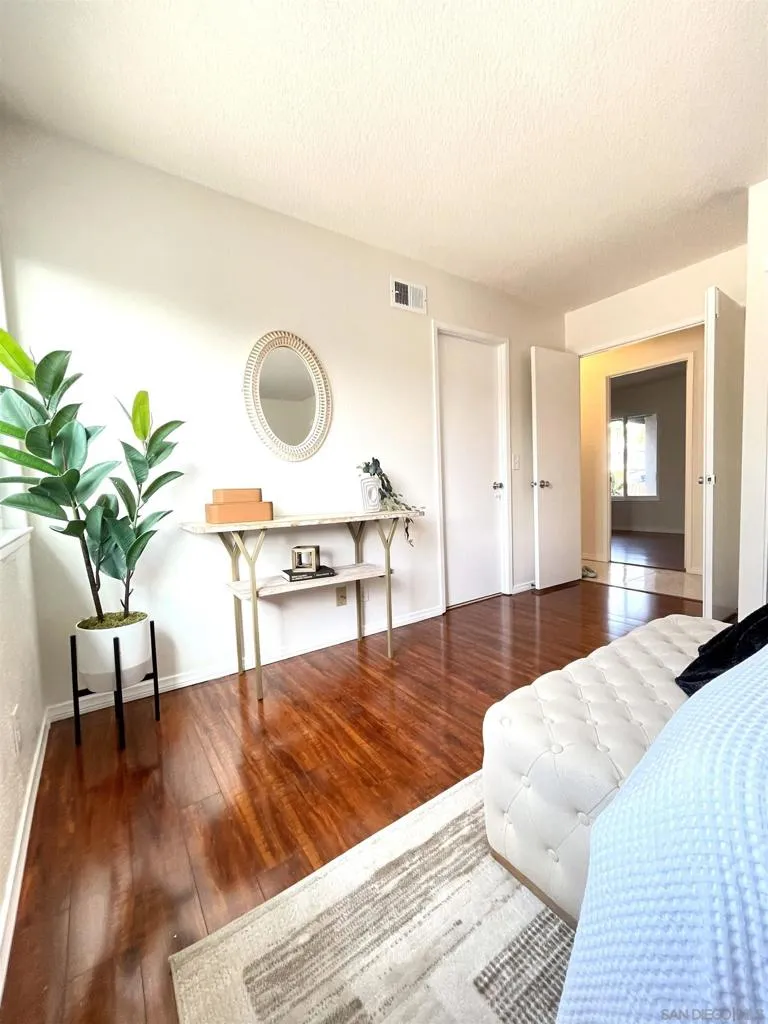 11278 Calle Jalapa, San Diego, California 92126 home-pic-15