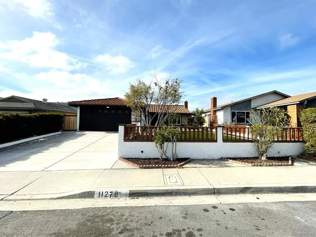 11278 Calle Jalapa, San Diego, California 92126 home-pic-1