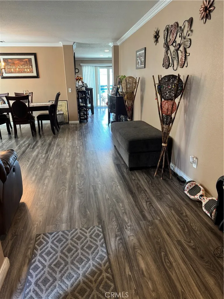 45007 Altissimo Way, Lake Elsinore, California 92532 home-pic-6
