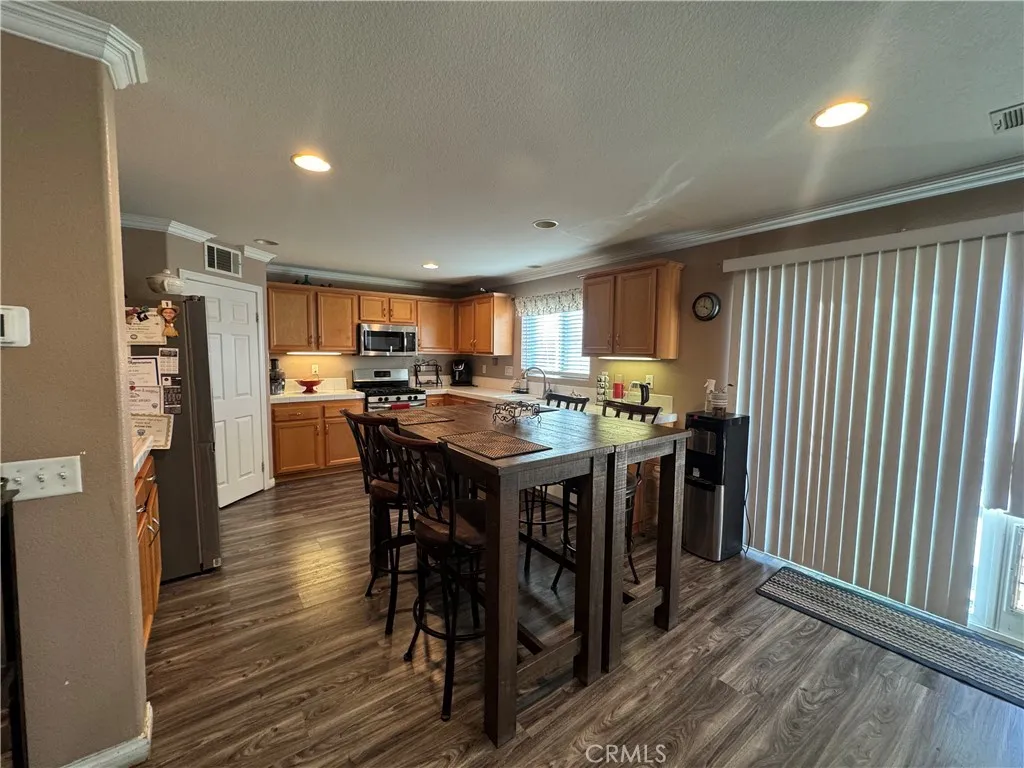 45007 Altissimo Way, Lake Elsinore, California 92532 home-pic-10