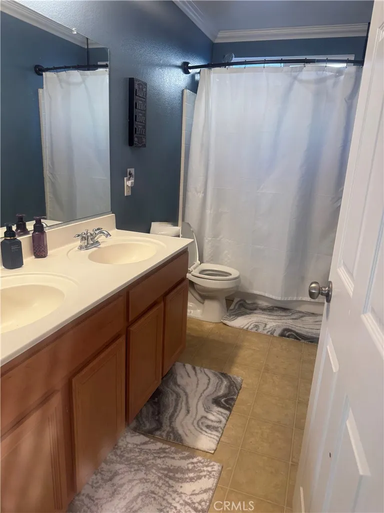 45007 Altissimo Way, Lake Elsinore, California 92532 home-pic-17