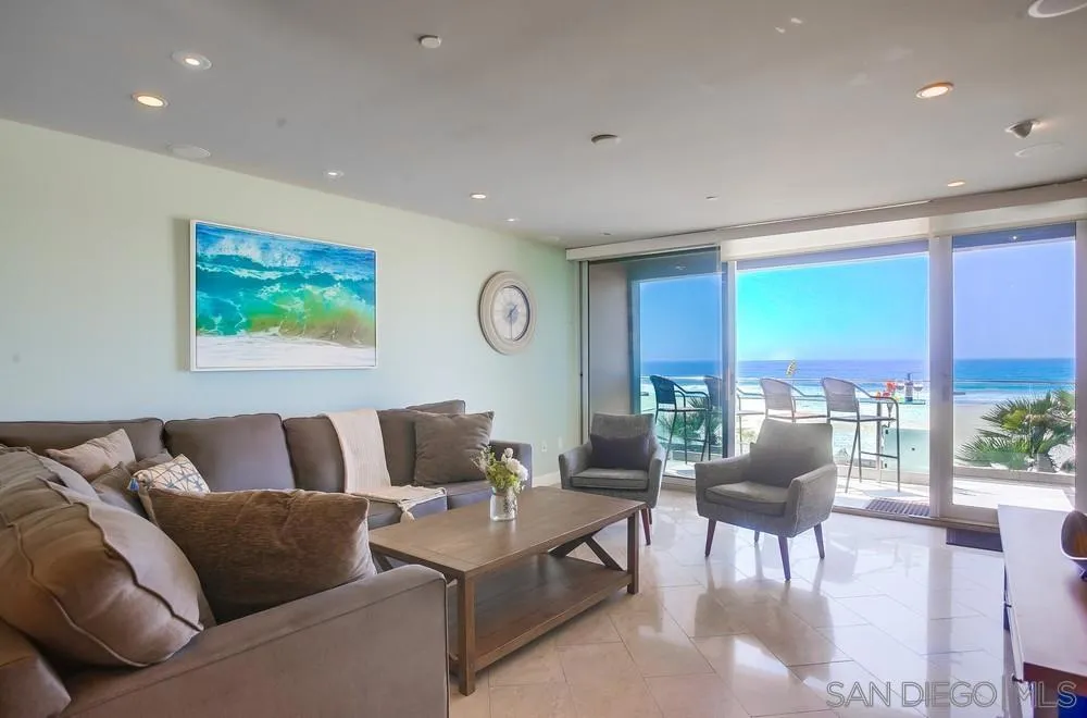 3607 Ocean Front Walk 4, San Diego, California 92109 home-pic-6