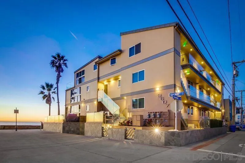 3607 Ocean Front Walk 4, San Diego, California 92109 home-pic-28