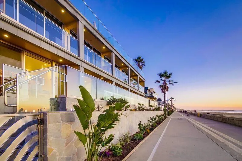 3607 Ocean Front Walk 4, San Diego, California 92109 home-pic-27