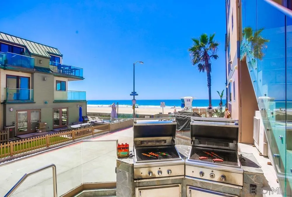 3607 Ocean Front Walk 4, San Diego, California 92109 home-pic-22