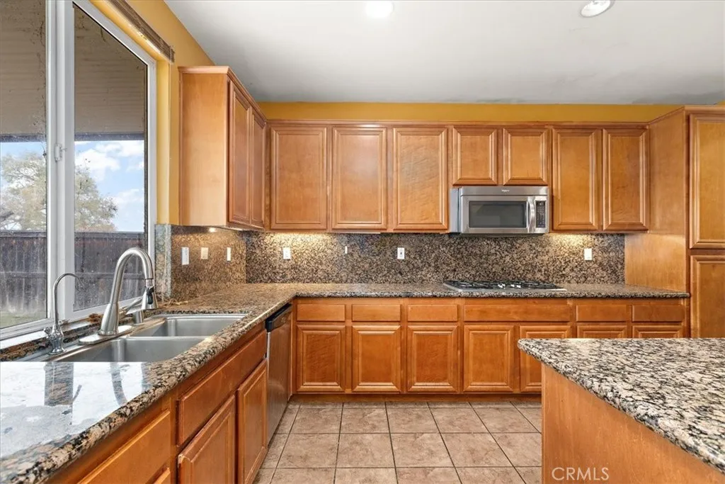 1739 Georgetown, San Jacinto, California 92582 home-pic-8