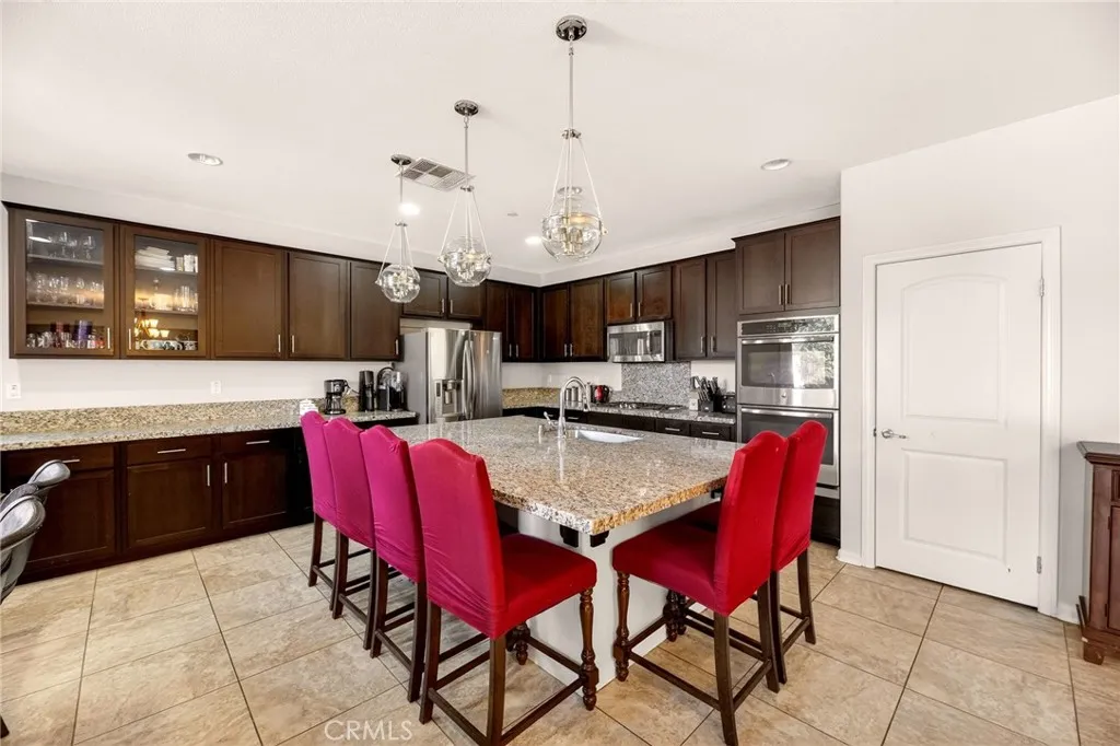 36696 Pavic Court, Lake Elsinore, California 92532 home-pic-14