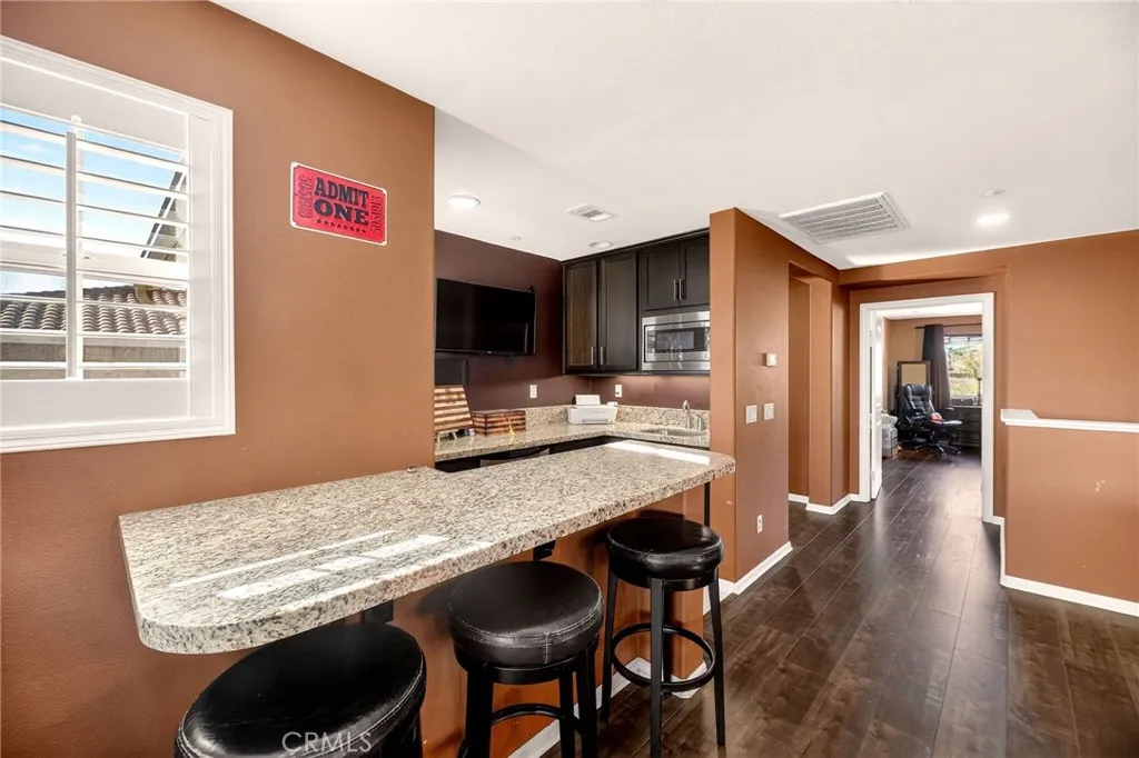 36696 Pavic Court, Lake Elsinore, California 92532 home-pic-27