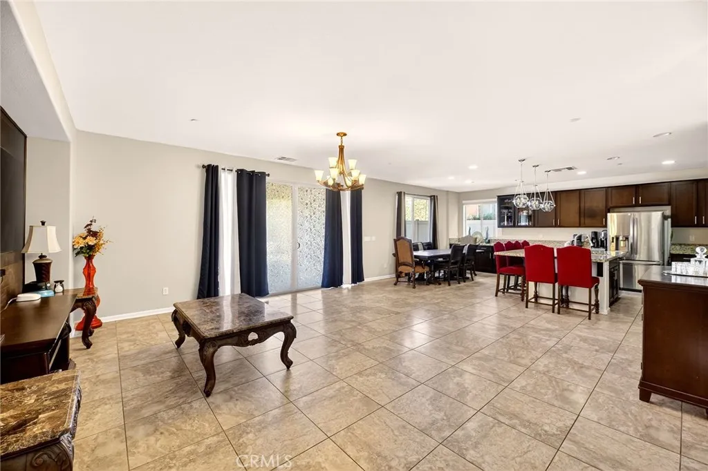 36696 Pavic Court, Lake Elsinore, California 92532 home-pic-9