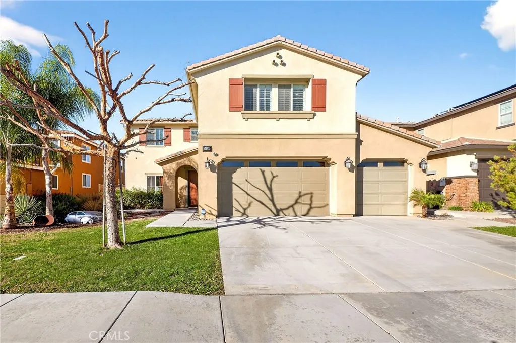 36696 Pavic Court, Lake Elsinore, California 92532 home-pic-3