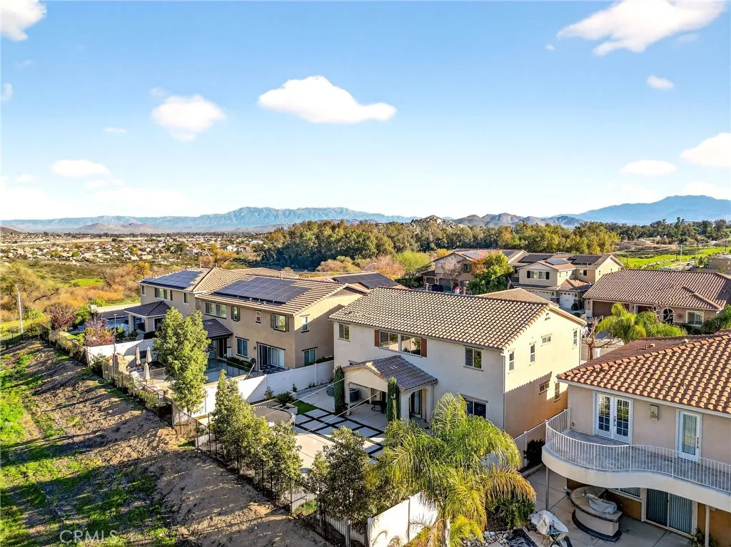 36696 Pavic Court, Lake Elsinore, California 92532 home-pic-45