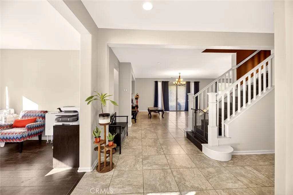 36696 Pavic Court, Lake Elsinore, California 92532 home-pic-8