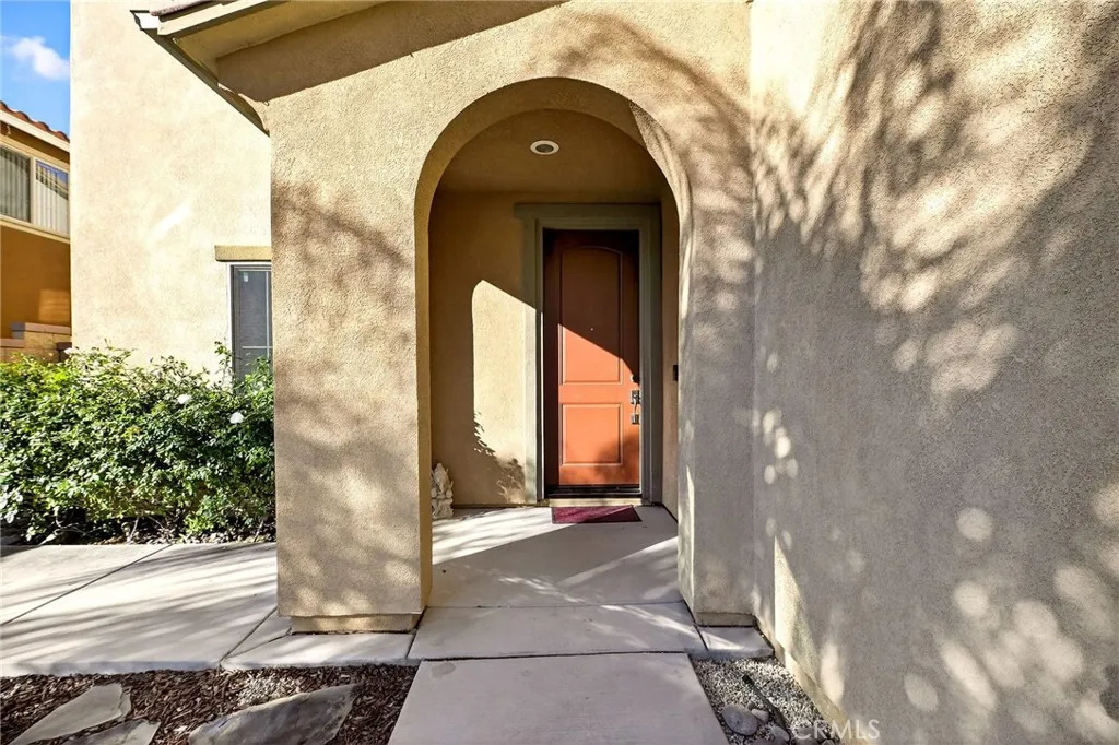 36696 Pavic Court, Lake Elsinore, California 92532 home-pic-5