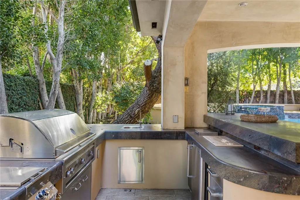 17420 Tarzana, Encino, California 91316 home-pic-18