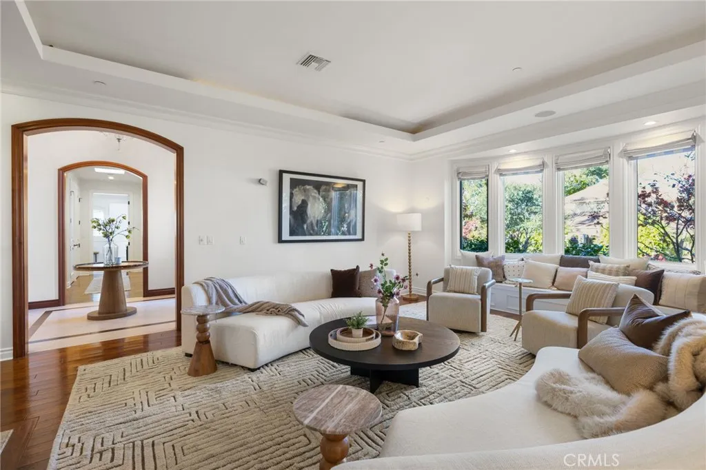 17420 Tarzana, Encino, California 91316 home-pic-7