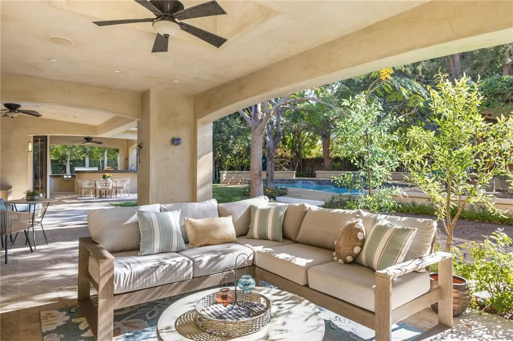 17420 Tarzana, Encino, California 91316 home-pic-32