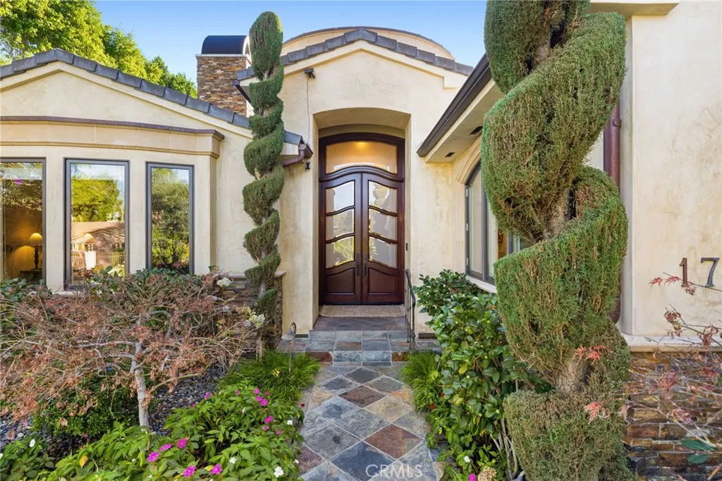17420 Tarzana, Encino, California 91316 home-pic-4