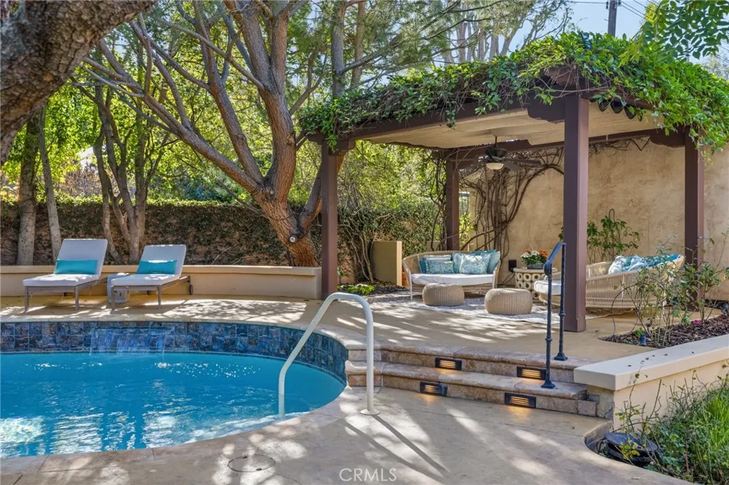 17420 Tarzana, Encino, California 91316 home-pic-43