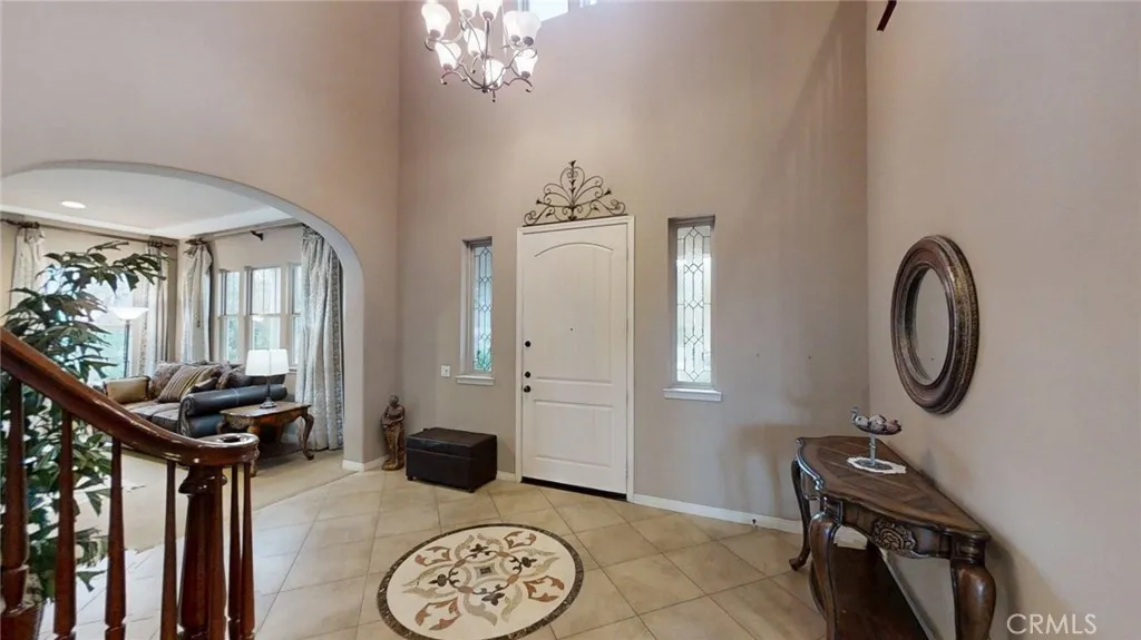 16718 Catalonia Drive, Riverside, California 92504 home-pic-3