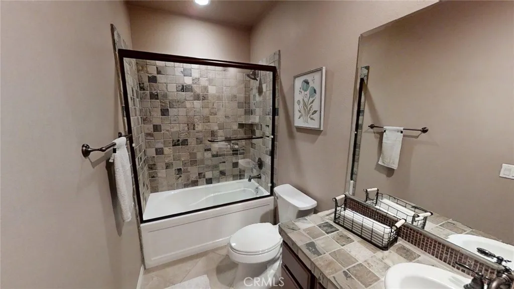 16718 Catalonia Drive, Riverside, California 92504 home-pic-16