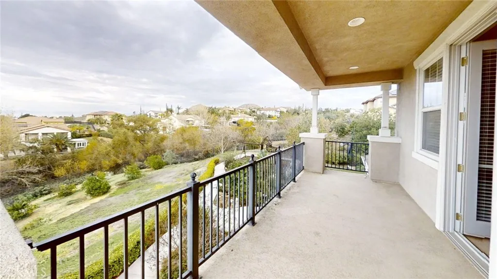 16718 Catalonia Drive, Riverside, California 92504 home-pic-25