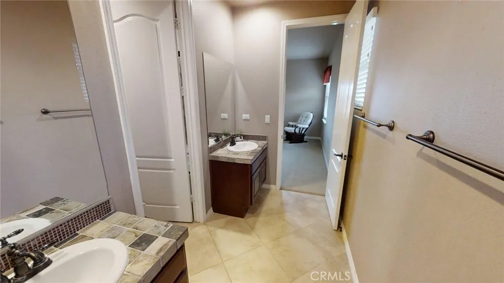16718 Catalonia Drive, Riverside, California 92504 home-pic-35